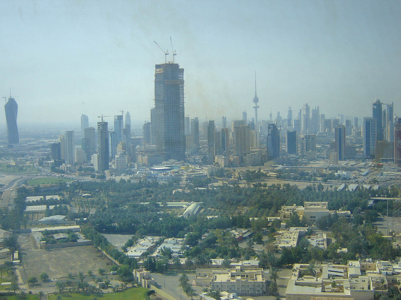 a city with many tall buildings