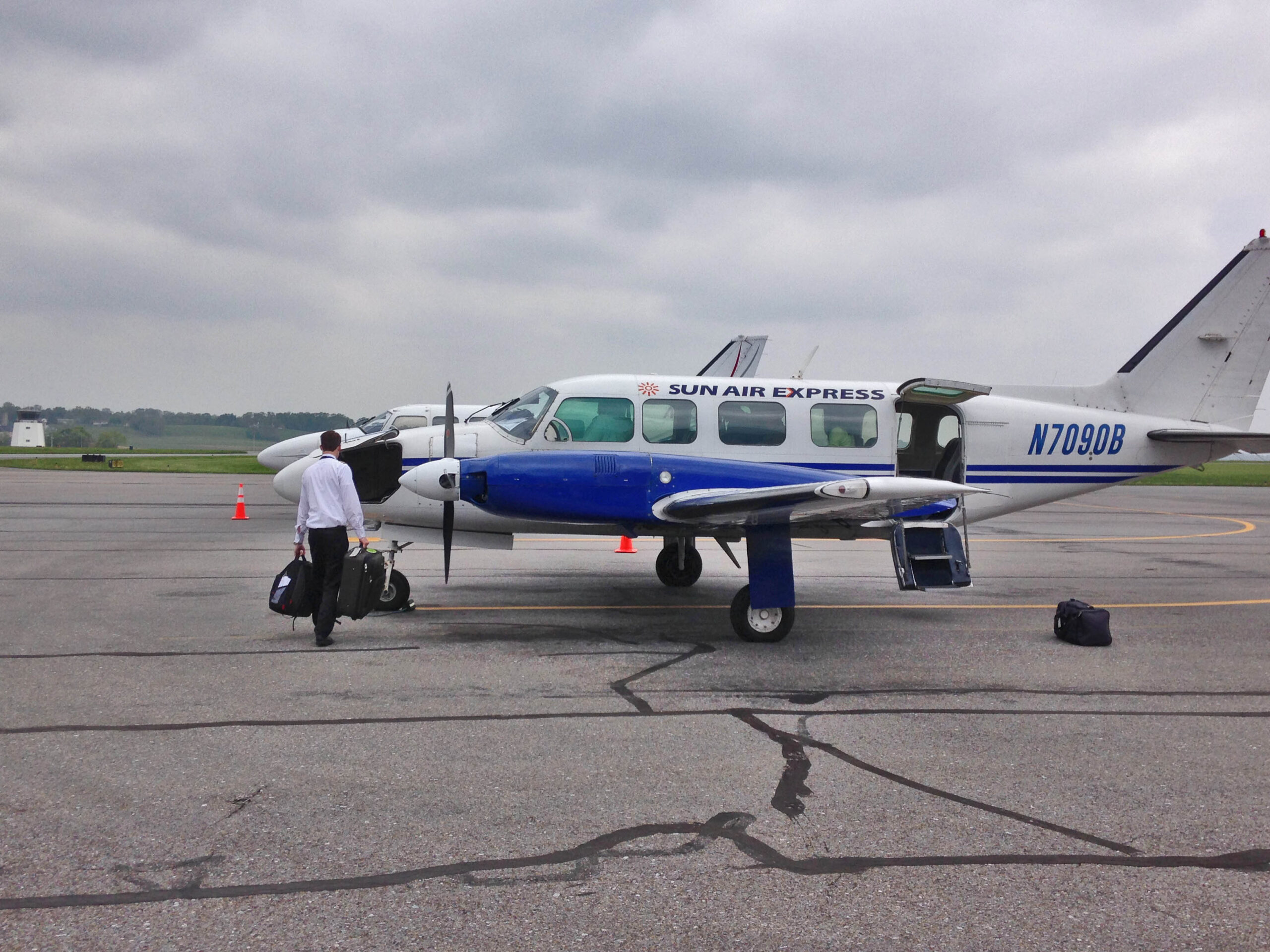 Sun Air Express, LNS-IAD-HGR, 2015 (1)