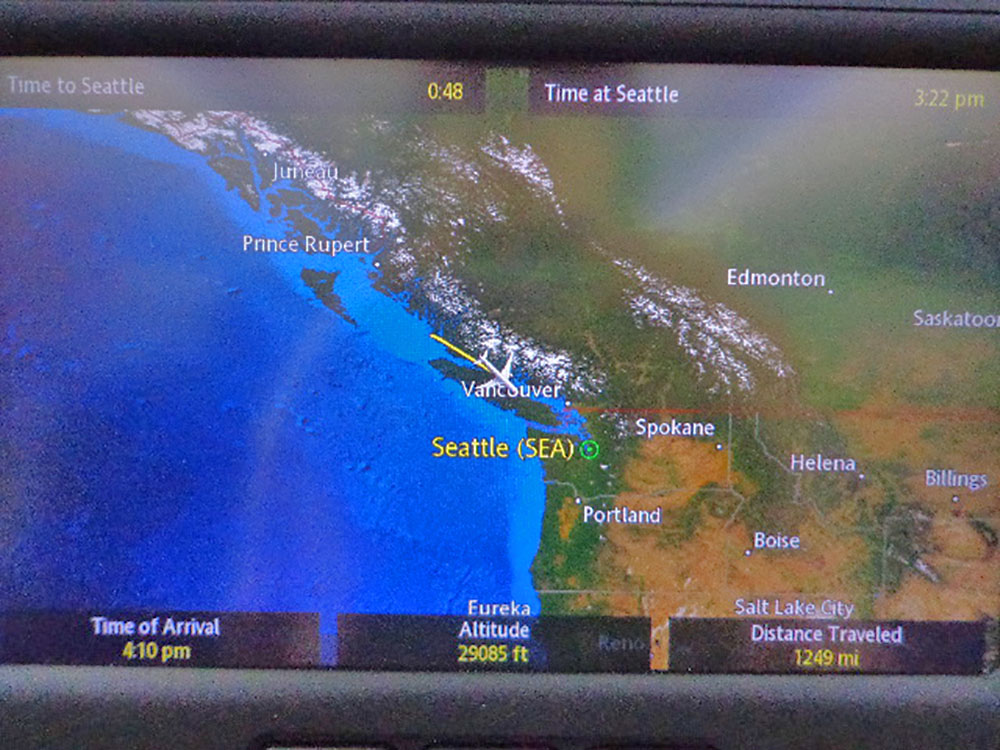 in-flight map United 787 emergency landing