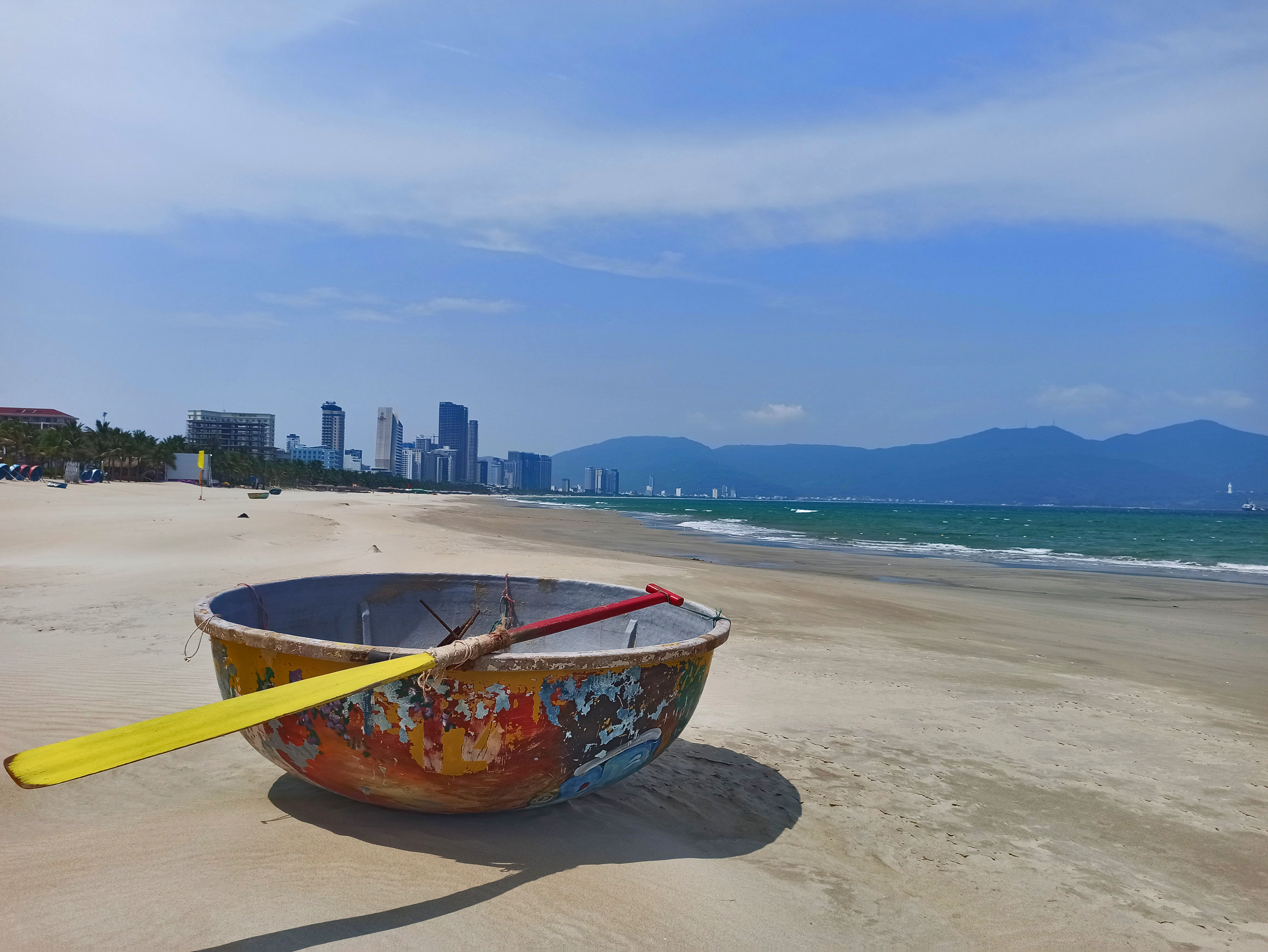 coracle da nang beach vietnam