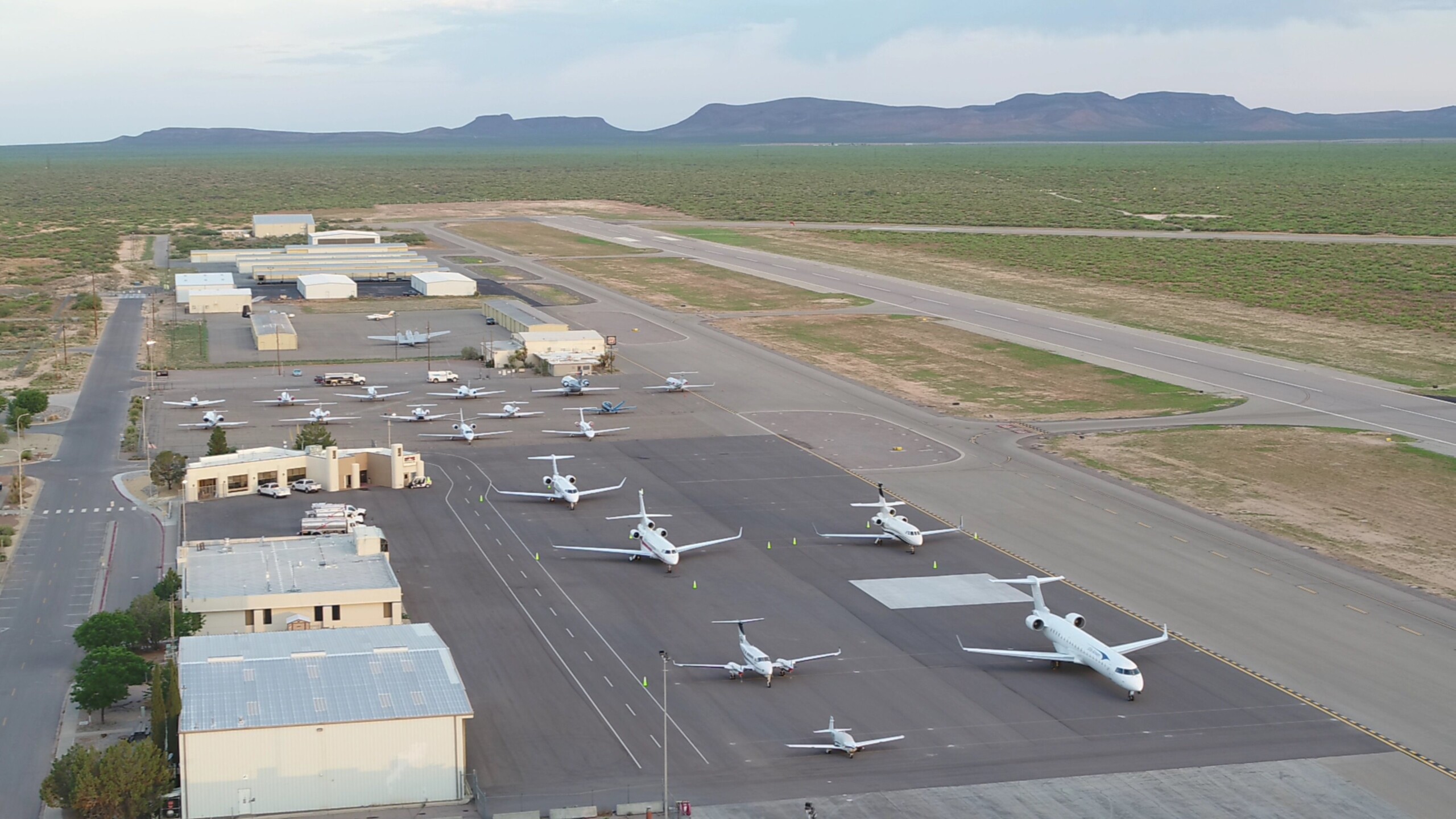 Las Cruces International Airport Overview
