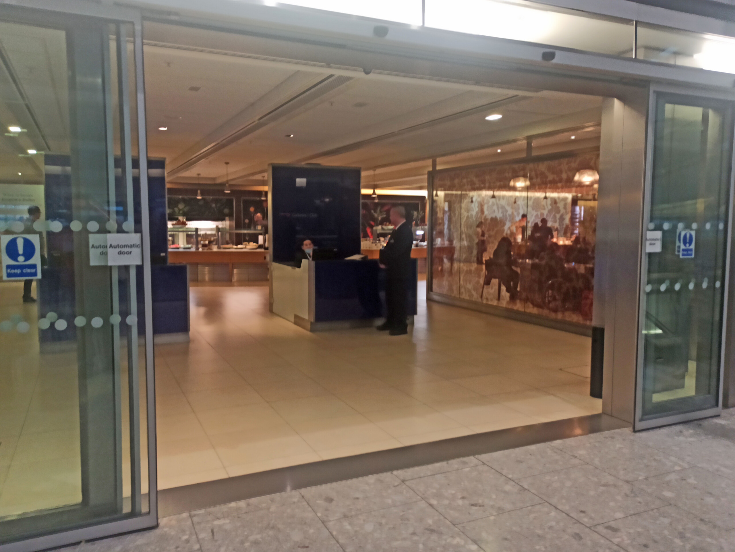 Main Entrance of the British Airways Club Lounge South