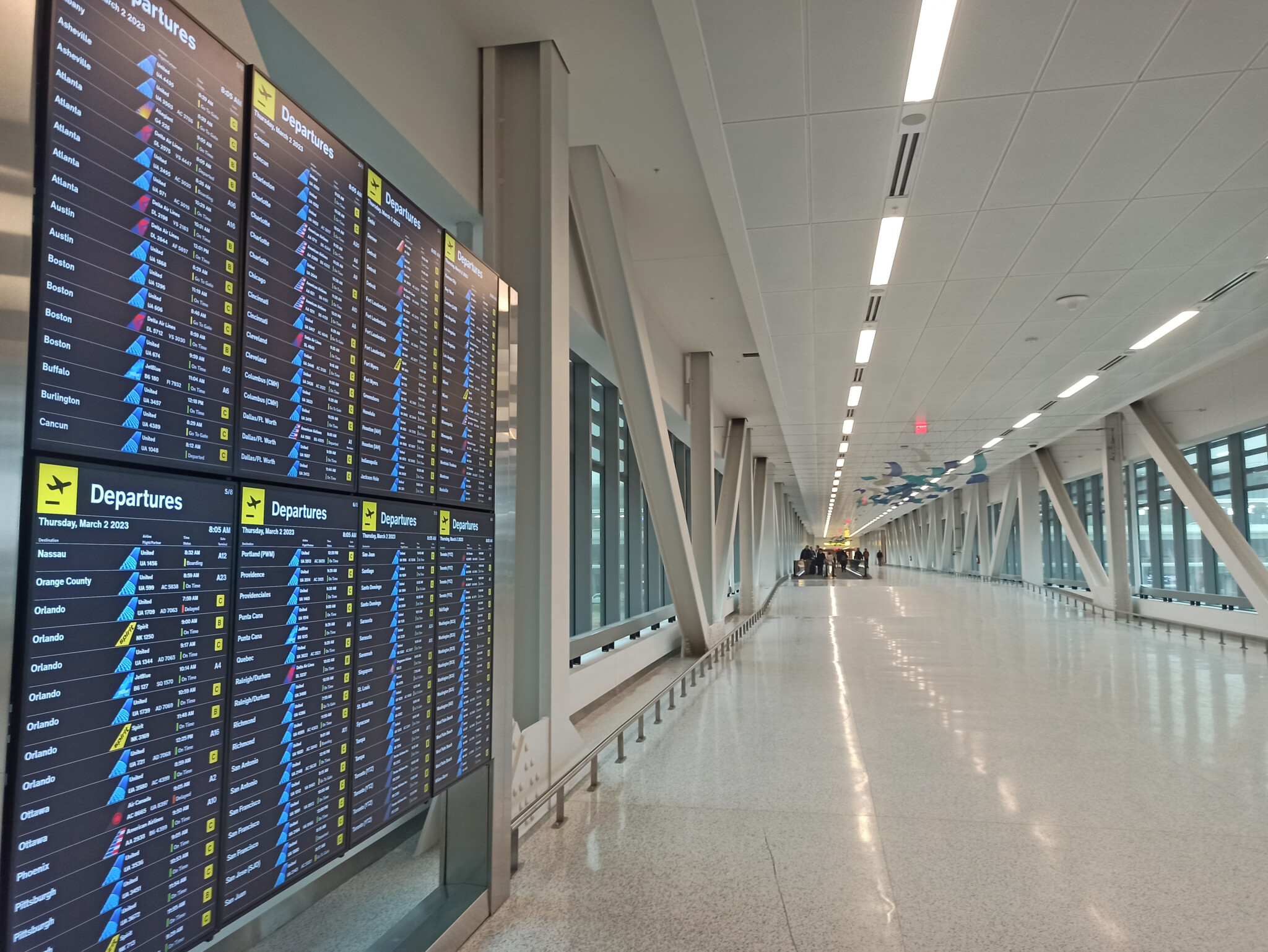Newark Airport News - k2lyk08