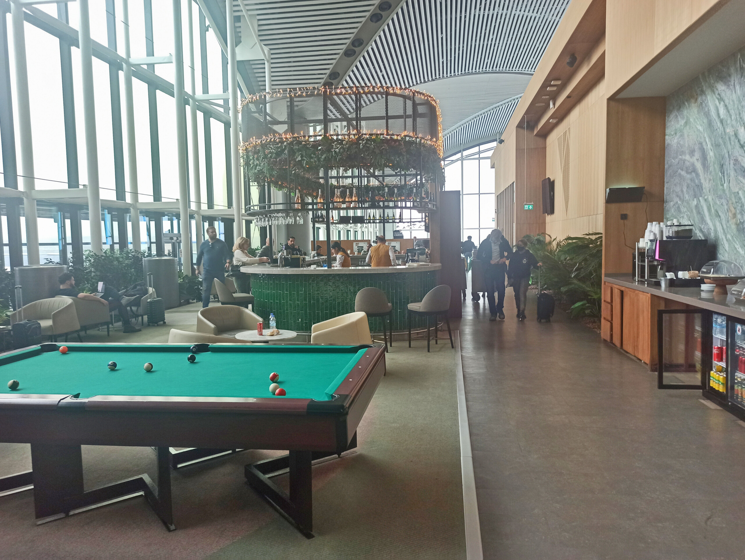 iGA Lounge Pool Table