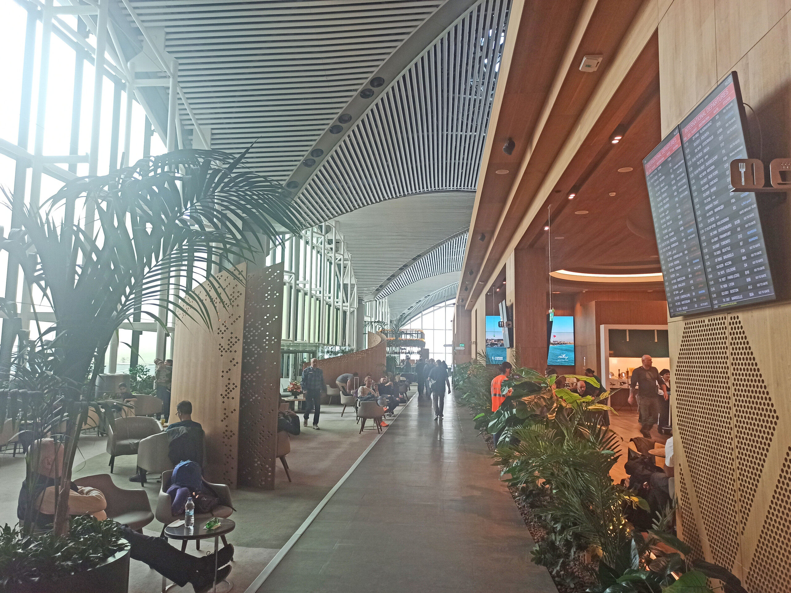 iGA Airport Lounge Towards the Dining/Seating Areas
