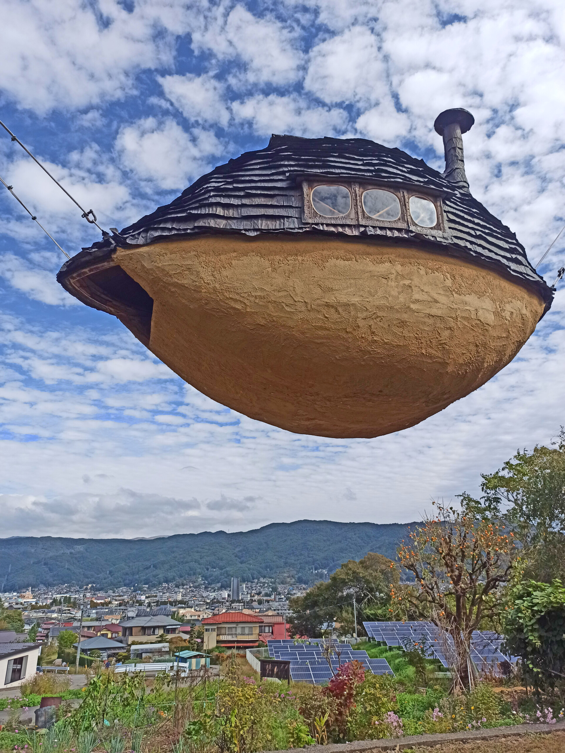 Fujimori Terunobu's Flying Mud House, Chino, Japan