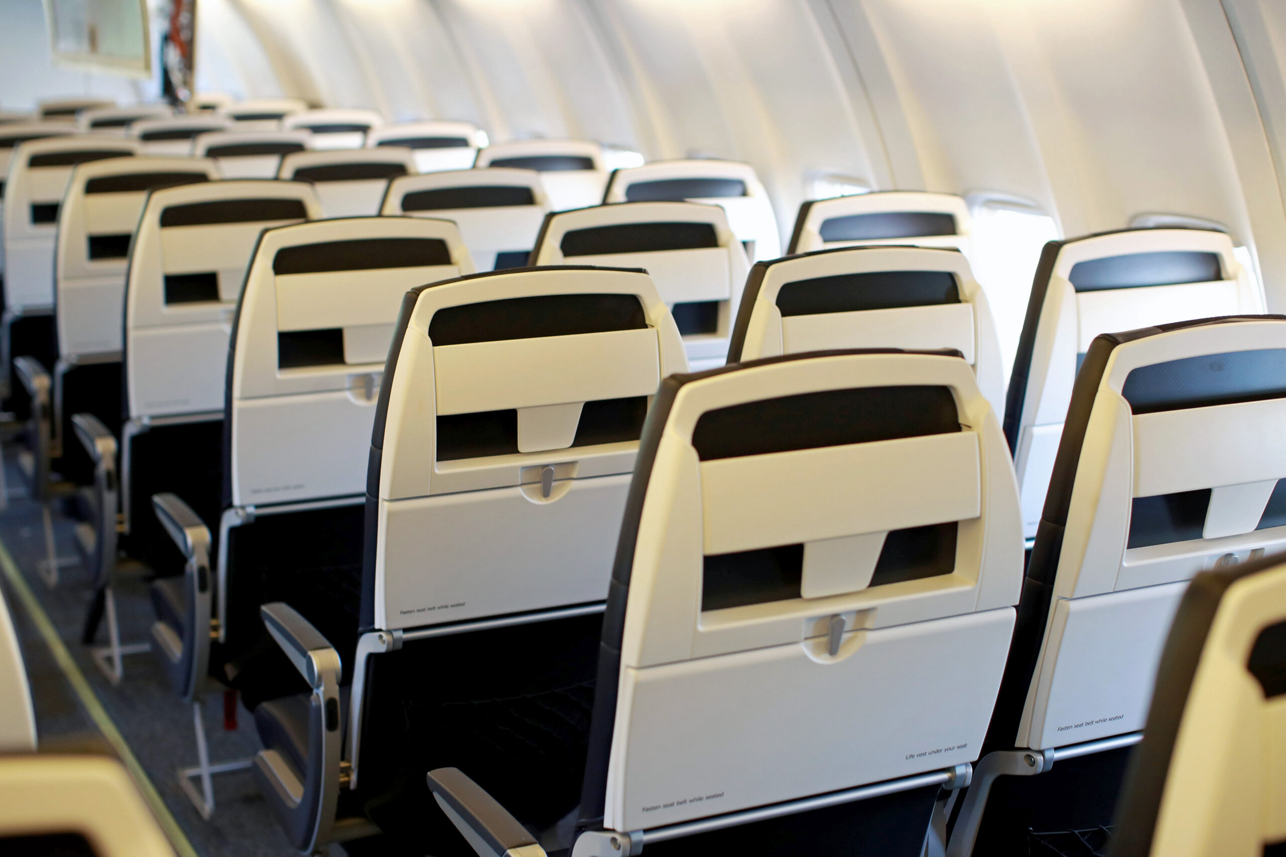 Avelo Airlines Boeing 737-700 Seatbacks