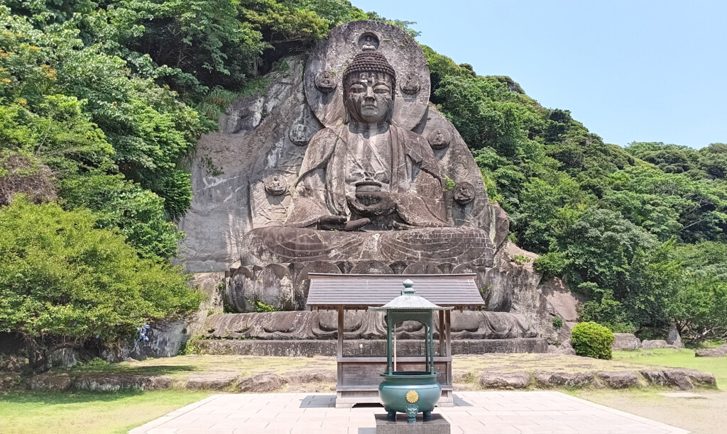 Statue of yakushi nyorai (healing Buddha)
