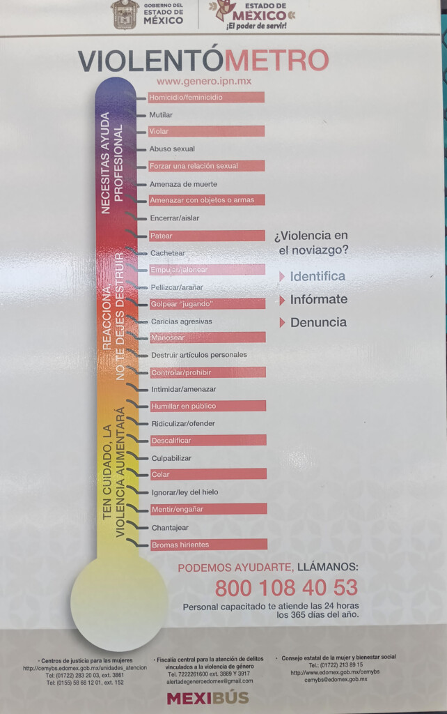 Metrobús "Violence" Sign