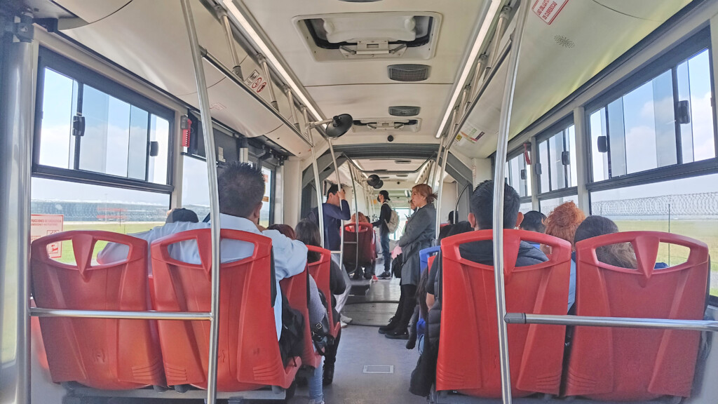 Typical Mexibús Interior