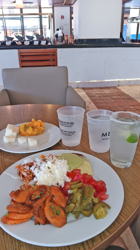 Lunch at Mosaico