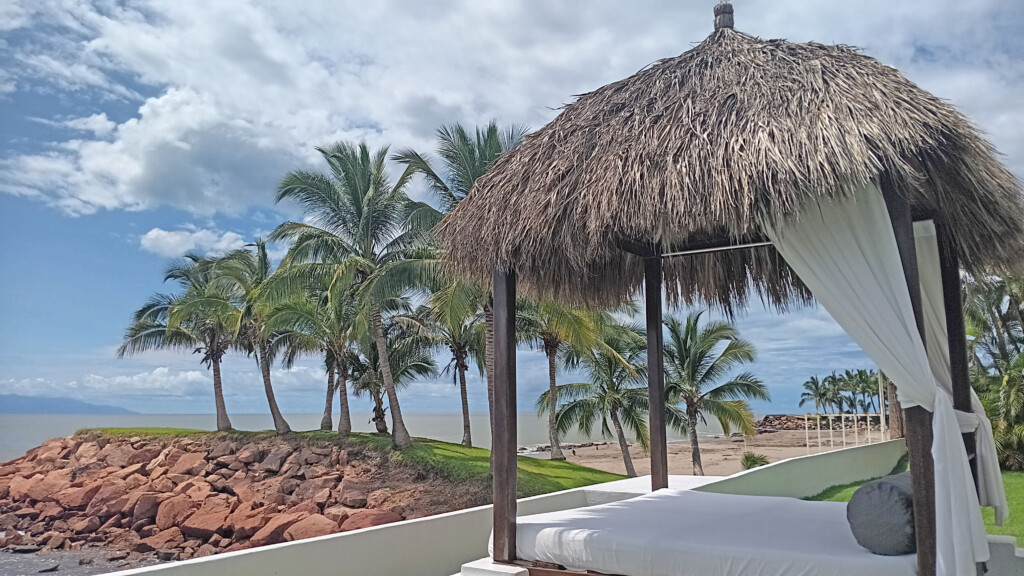 Private Cabana View 2