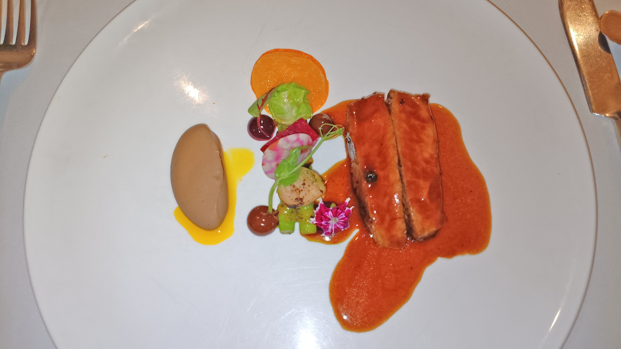 Wagyu giapponese with chestnut purée and green peppercorn sauce