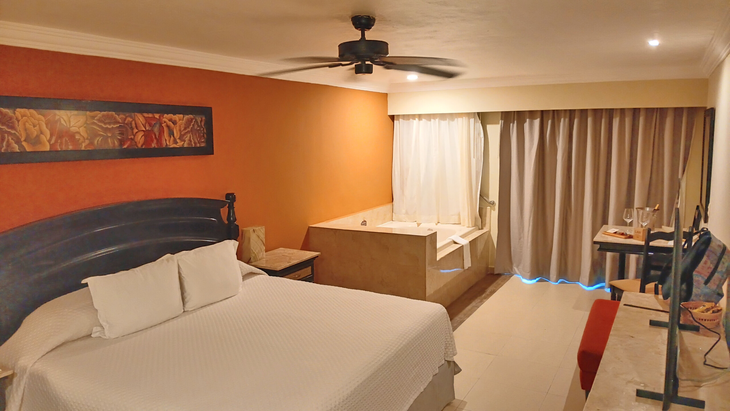 El Dorade Royale room