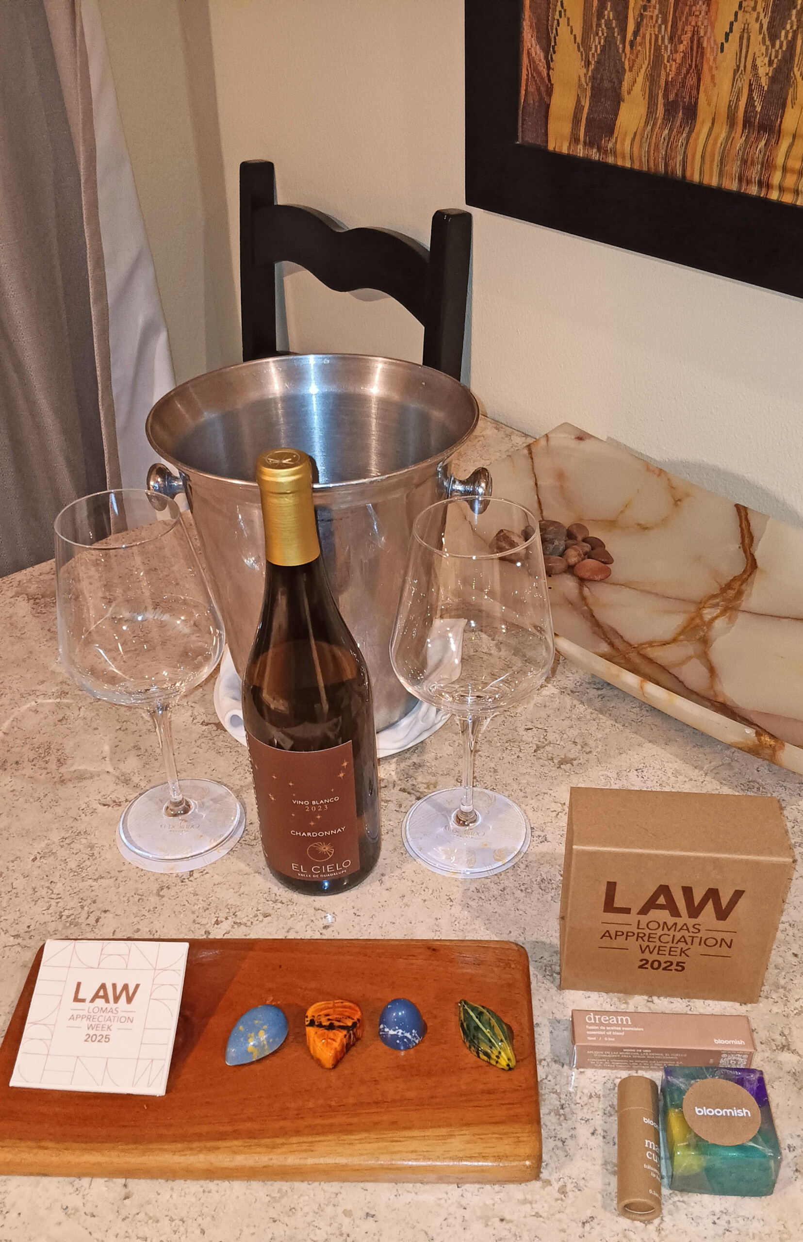 El Cielo white wine and bonbons