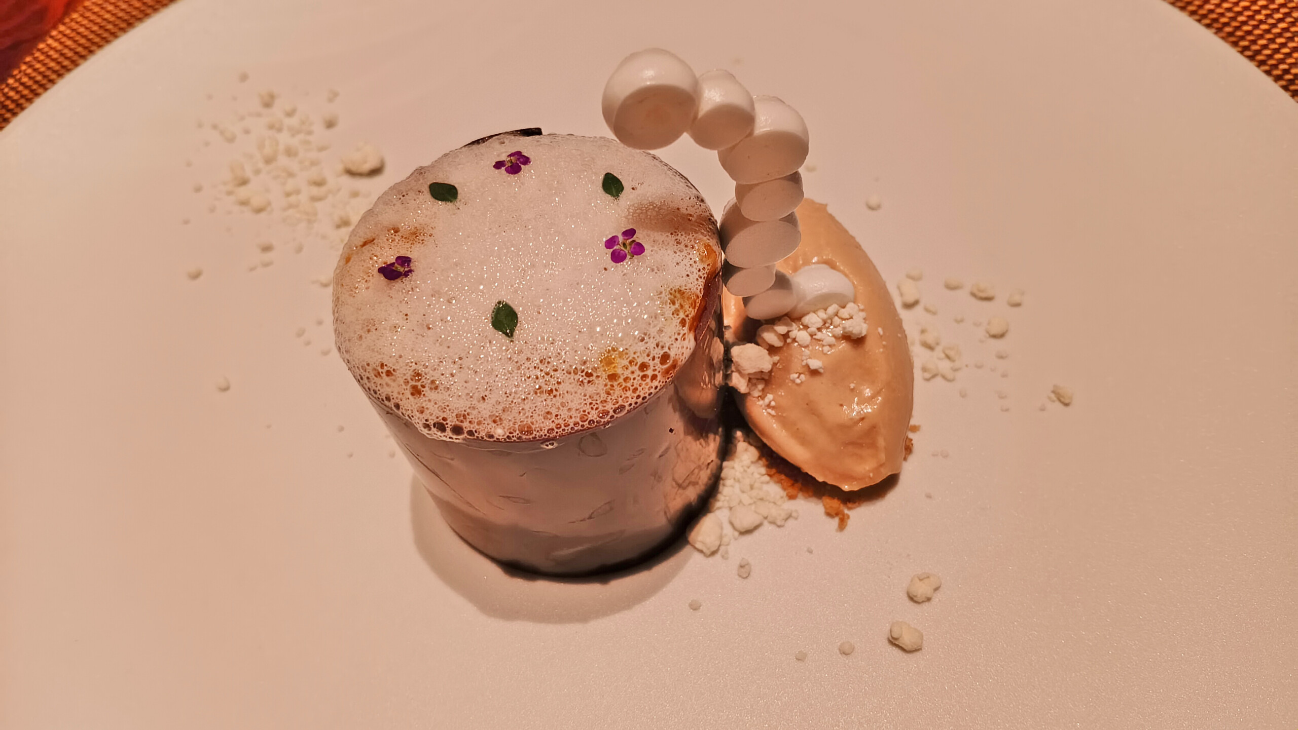 Valrhona Guanaja, Passion fruit, Hazelnut