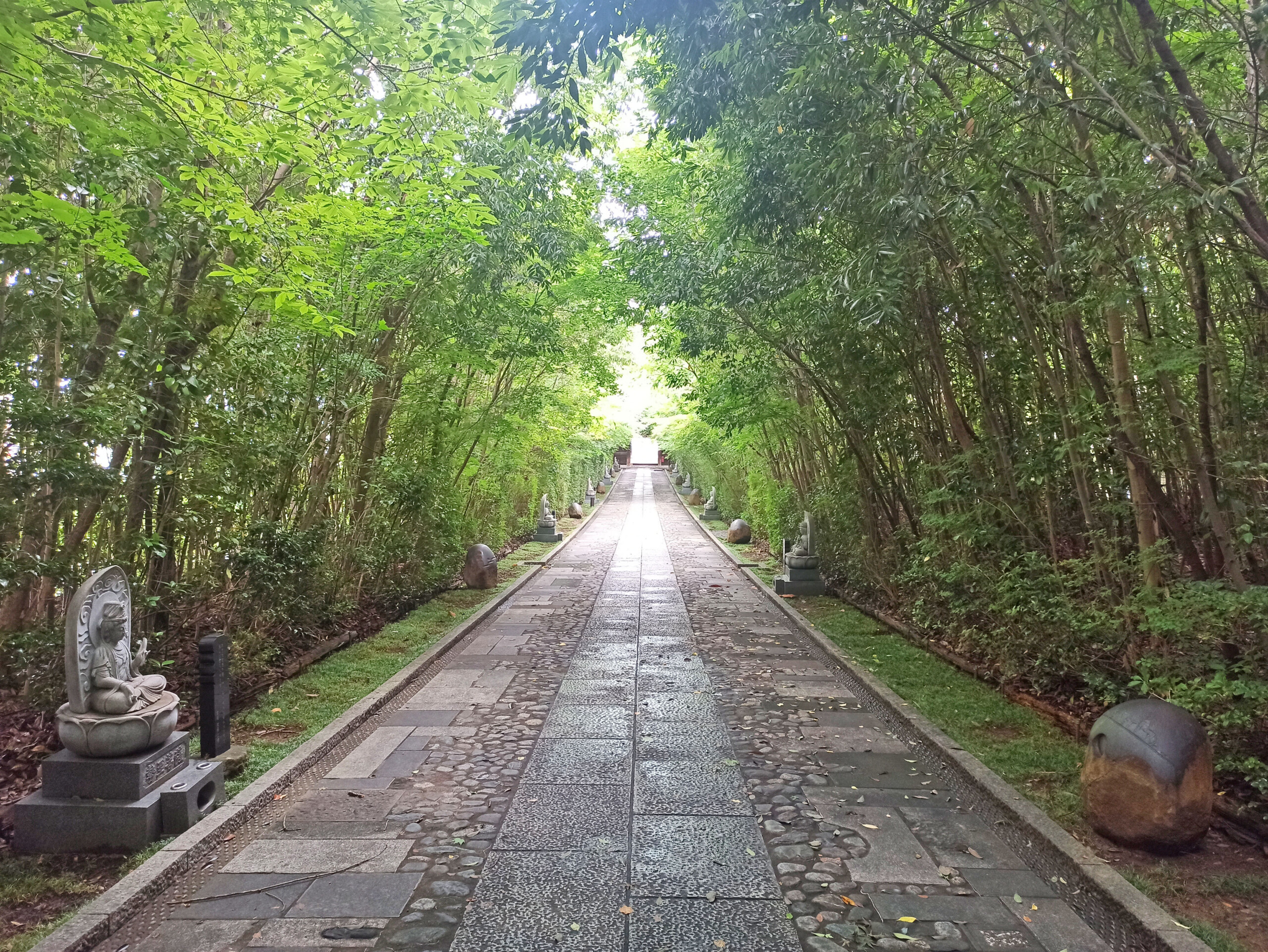Path at Rinnou Temple