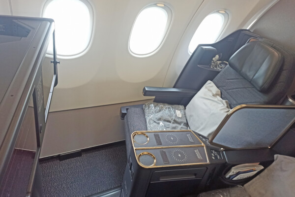 Korean Air Airbus A321 lie-flat seat