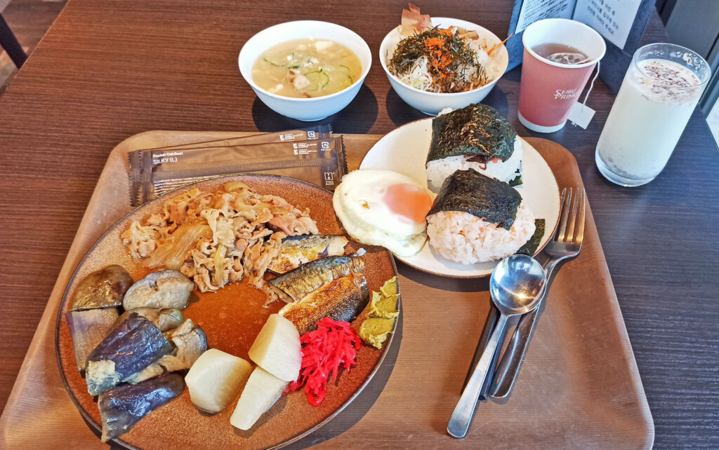 My breakfast from TIDE TABLE Shiomi breakfast buffet